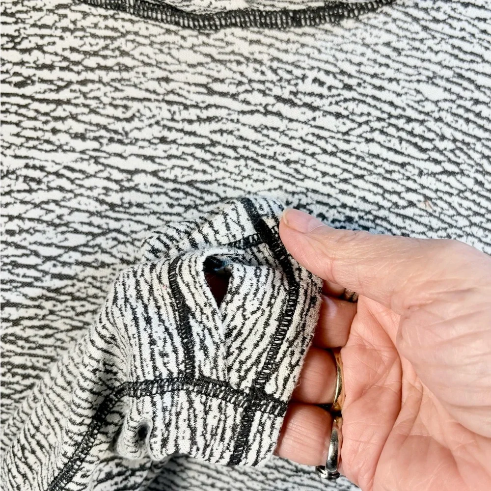 Lululemon Squad Goals Hoodie Pebble Jacquard Sz 10🧡